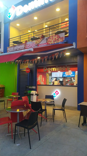 Opinii despre Domino's Pizza La Italia în Palmira - Gastronomía y hostelería