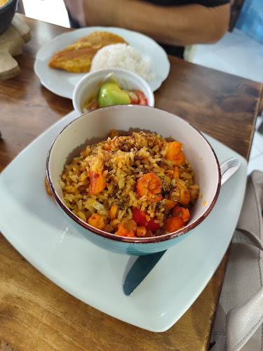 El Sabor Costeño Cevicheria - Armenia