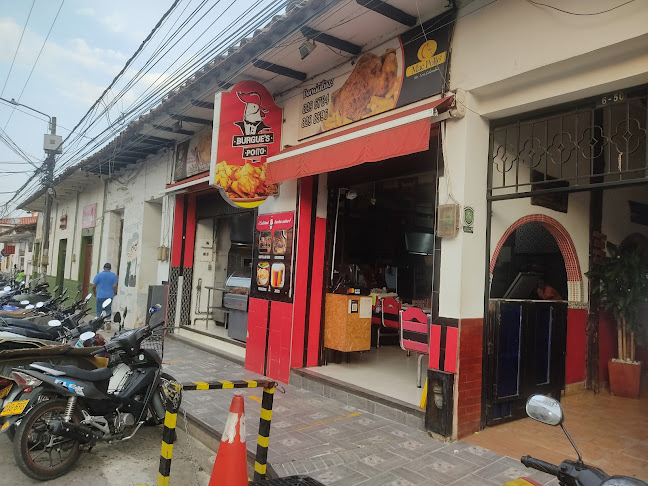 Burgue´s Pollo