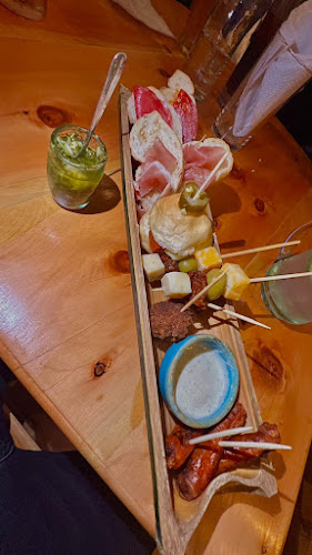 Opinii despre Bareque & Tapia în Giraldo - Gastronomía y hostelería