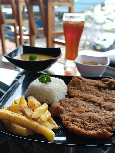 Utopía restaurante café bar