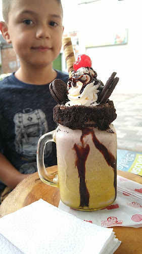 Opinii despre La Poderosa barrio El Granada în Armenia - Gastronomía y hostelería