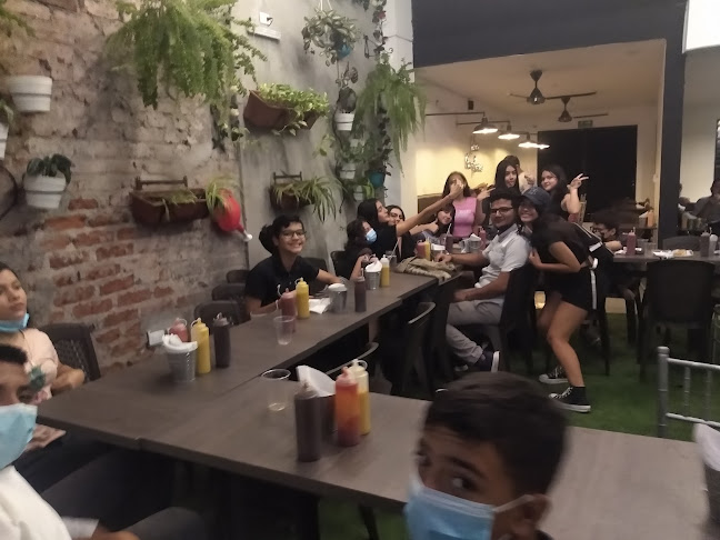 La Doña Burger Sede Jardín