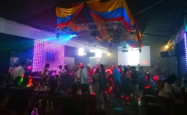 Colombian Power - Disco Bar