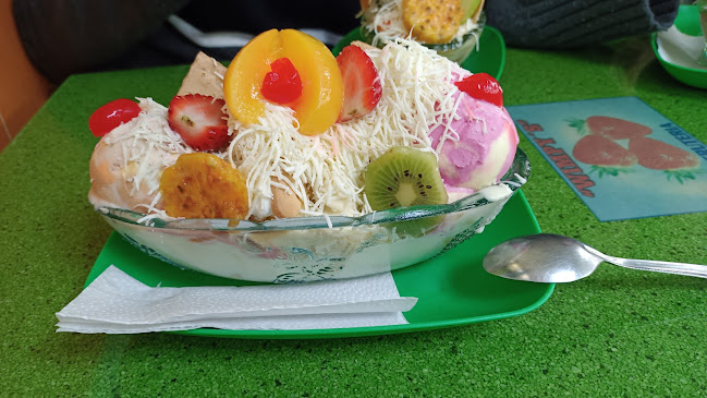 FRUTERIA Y HELADERIA WIMPYS 95