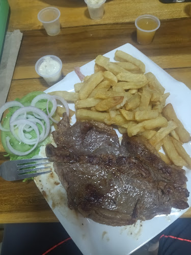 Opinii despre Comidas rapidas la mona del 20 în Floridablanca - Gastronomía y hostelería