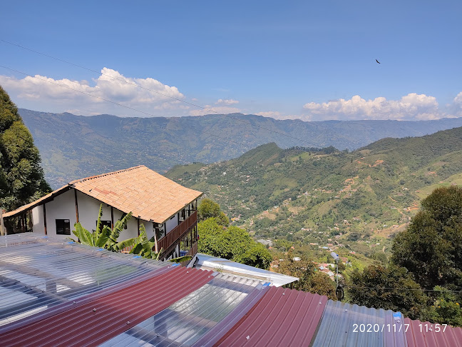 Opinii despre Restaurante Juancho Jardines în Copacabana - Gastronomía y hostelería