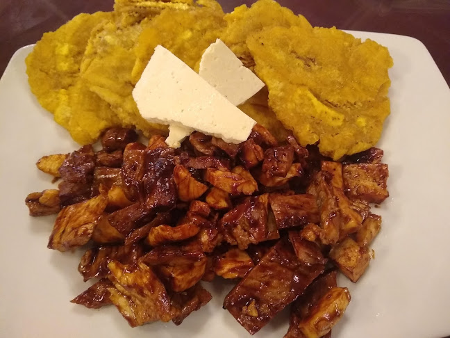 CARNÍVOROS RESTAURANTE GRILL - Gastronomía y hostelería