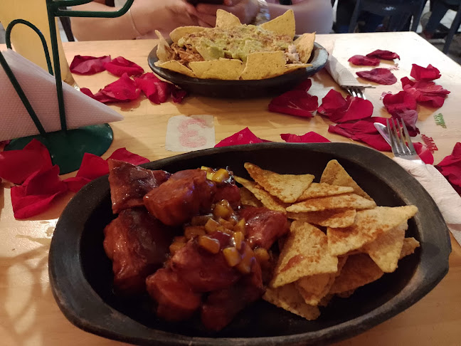 Comentarii opinii despre MARIALUPE MEXICAN FOOD