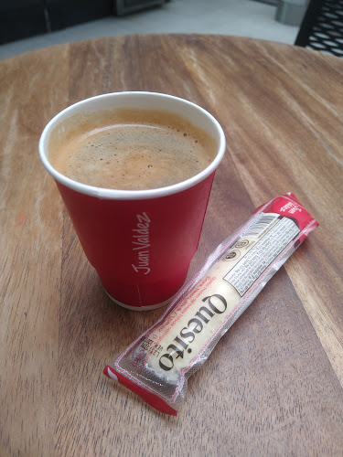 Juan Valdez Café Guacari Piso 1 - Gastronomía y hostelería