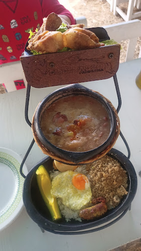 Opinii despre Restaurante Fonda El Establo în Pamplona - Gastronomía y hostelería