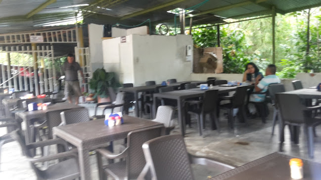 Opinii despre La Charaleña Parrilla & Guarapo în Floridablanca - Gastronomía y hostelería