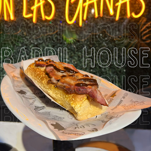 Calle 30 #38-04, Cl. 32 #26-07, Marinilla, Antioquia