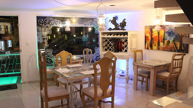 Av. Santander # 54-15, Manizales, Caldas