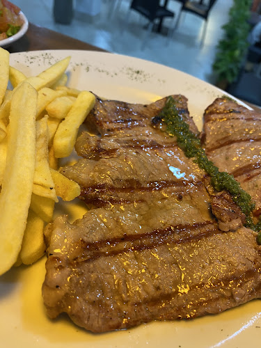 Opinii despre solomitos caucasia în Caucasia - Gastronomía y hostelería