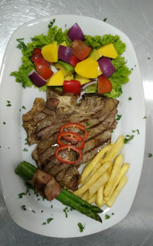 Comentarii opinii despre Alex Gourmet