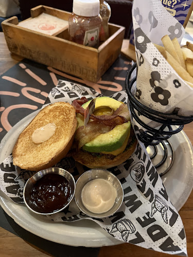 Chef Burger - Viva Envigado - Envigado