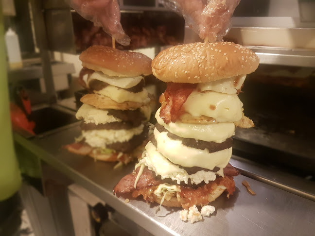 Plutos Burguer House - Pereira