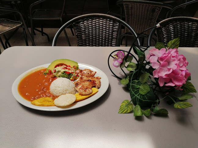 Mi Tambo Restaurante Bar - Gastronomía y hostelería