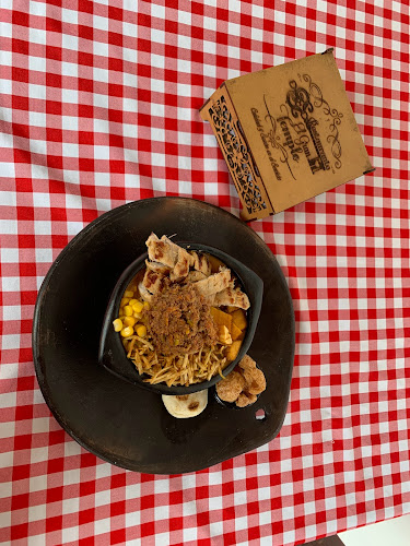 Cra. 6 # 9-35, Sonsón, Antioquia