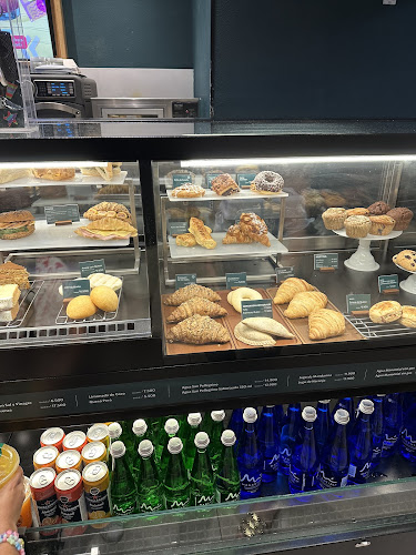 Starbucks Plaza Doral - Gastronomía y hostelería