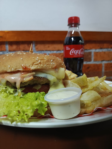 Pitacoras Pizza Y Tacos