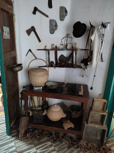 Comentarii opinii despre Abesar