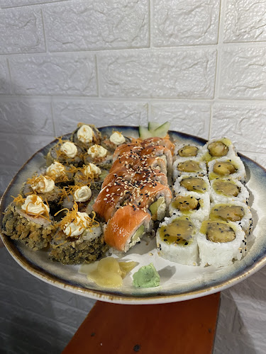 Opinii despre Hiroshi sushi-wok în Mosquera - Gastronomía y hostelería