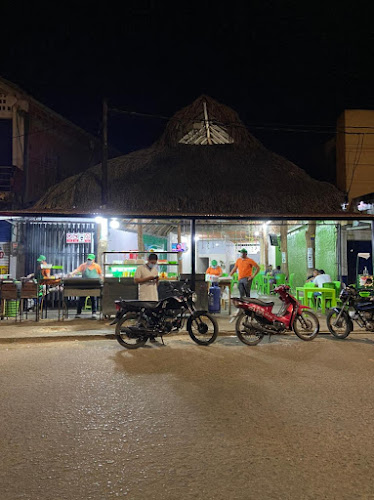 Opinii despre Rapidas Clareth ( sillas verdes ) în Planeta Rica - Gastronomía y hostelería