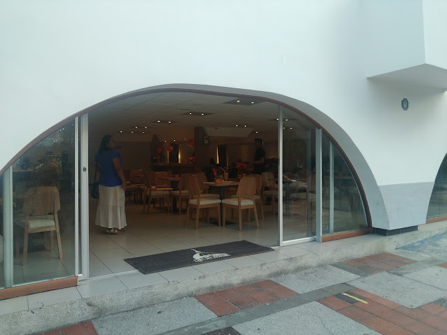 Comentarii opinii despre La Catedral Coffee - Shop