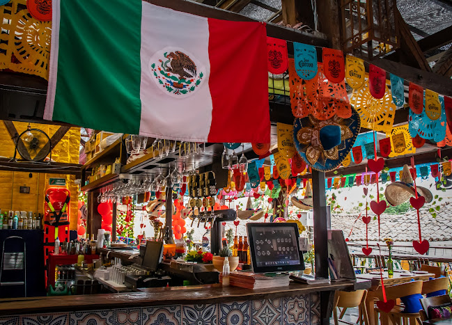 Kalin’s Real Mexican Food Cartago