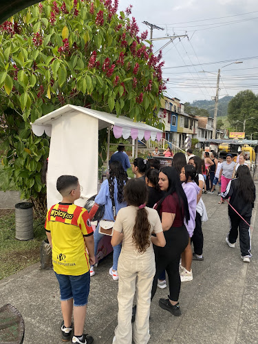 Comentarii opinii despre Antojito Colombia