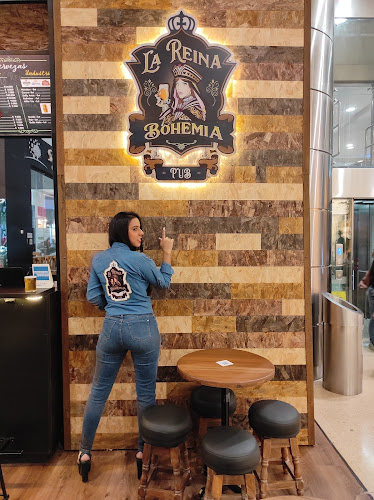 Comentarii opinii despre LA REINA BOHEMIA PUB