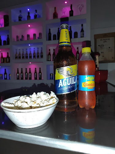 Comentarii opinii despre Miami Licores y Bar