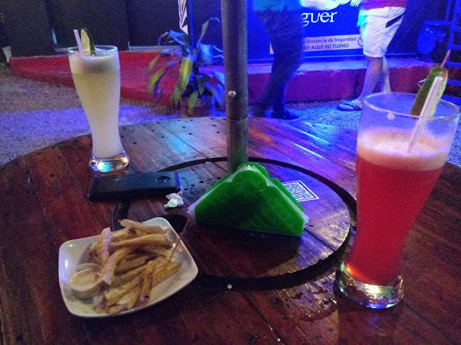 Comentarii opinii despre Urban Burguer