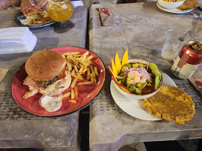 Cra. 10 #30-65, Girardot, Cundinamarca