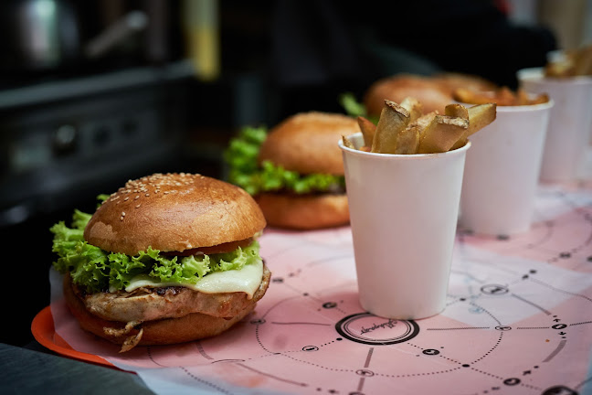 Cra. 10 # 13-27, Chía, Cundinamarca