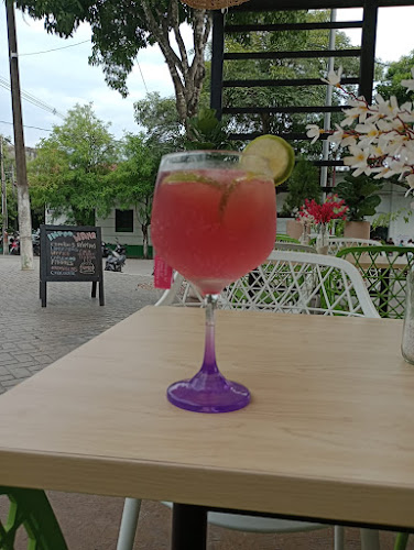 Iwana Wana - Gastronomía y hostelería