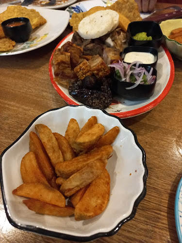 La Matriarca | Restaurante en Barranquilla | Chicharrón | Comida Tradicional - Barranquilla