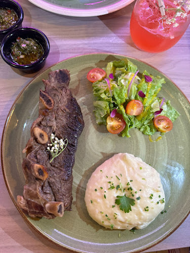 ÚNICO RESTAURANT BAR - Gastronomía y hostelería