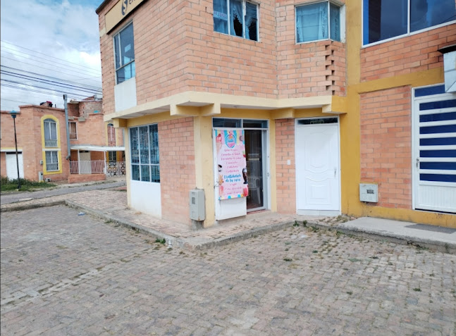 Heladería FruttiHelado - Gastronomía y hostelería