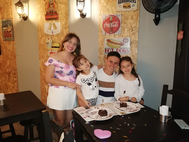 Setentaynueve Burger