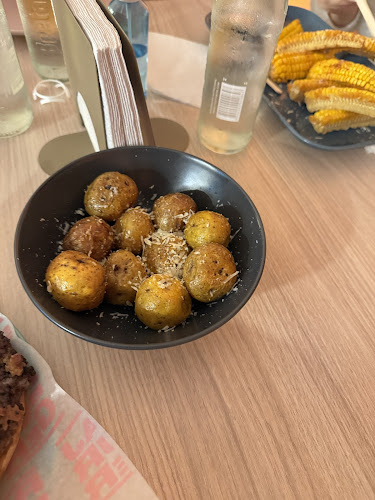 Opinii despre Raj Burger Envigado în Envigado - Gastronomía y hostelería