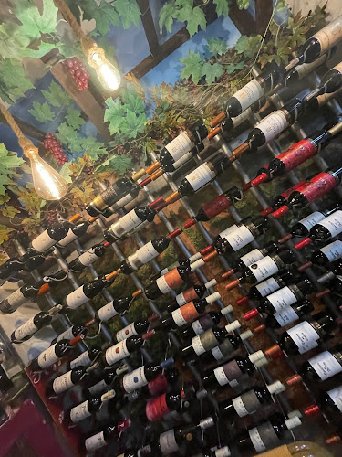 Licores La Reserva Liquor Store - Gastronomía y hostelería