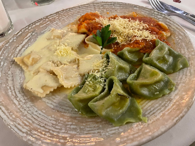 Comentarii opinii despre Tortelli Peñón