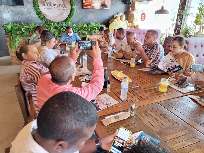 Opinii despre El Bodegón - Parrilla Gourmet în Apartadó - Gastronomía y hostelería