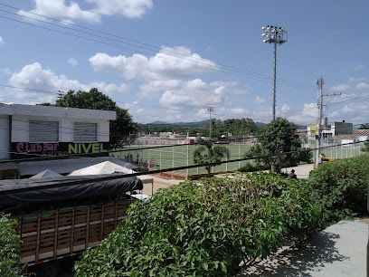 Club bar a otro nivel