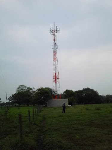 Opinii despre Víveres 12 de Octubre în Puerto Boyacá - Gastronomía y hostelería