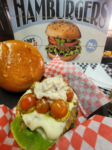 El club, Calle 8a, Av. Las Palmas #19-75, Fusagasugá, Cundinamarca