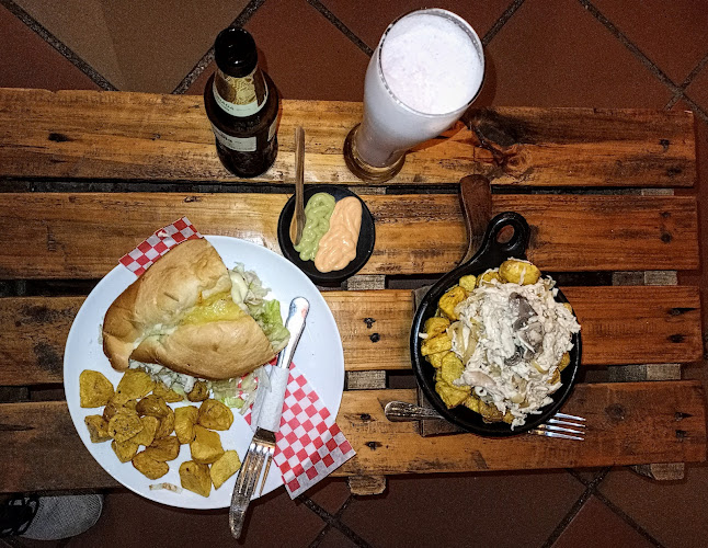 Opinii despre La Trocha Cafe-Bar în Popayán - Gastronomía y hostelería